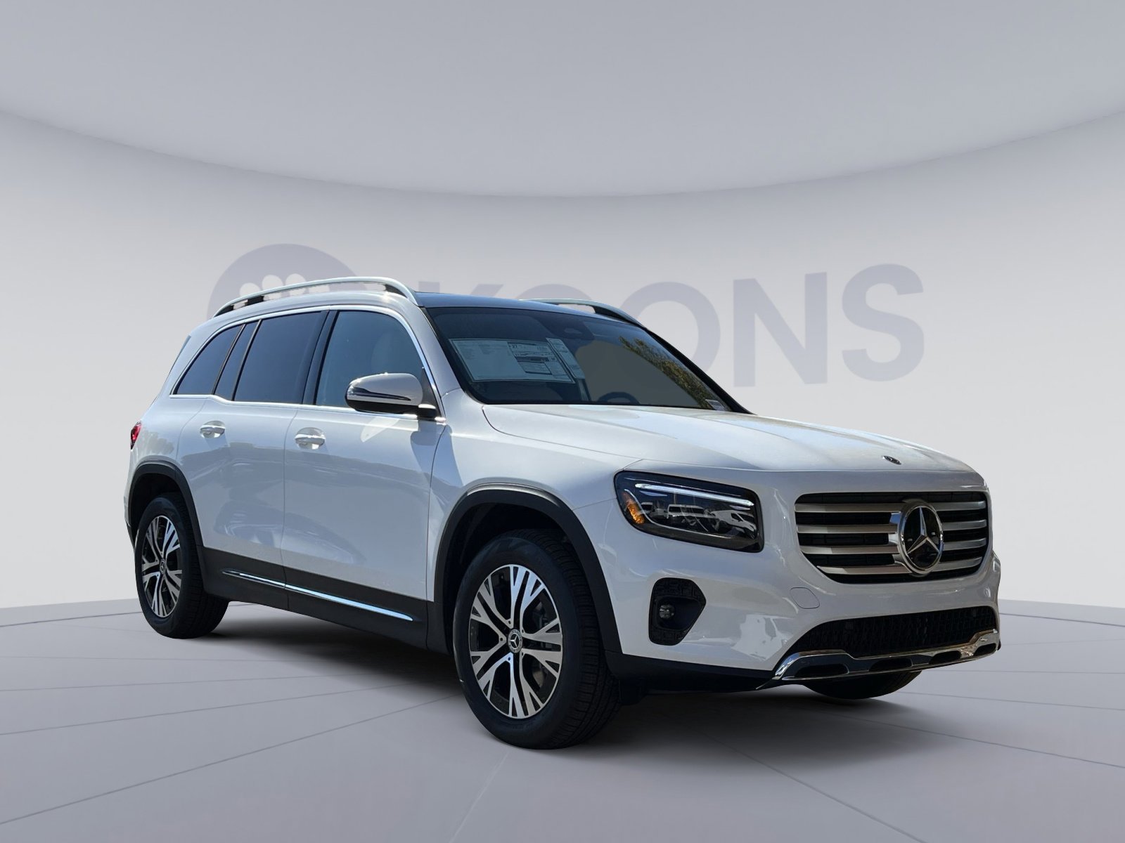 Certified 2026 Mercedes-Benz GLB 250 4MATIC image 8
