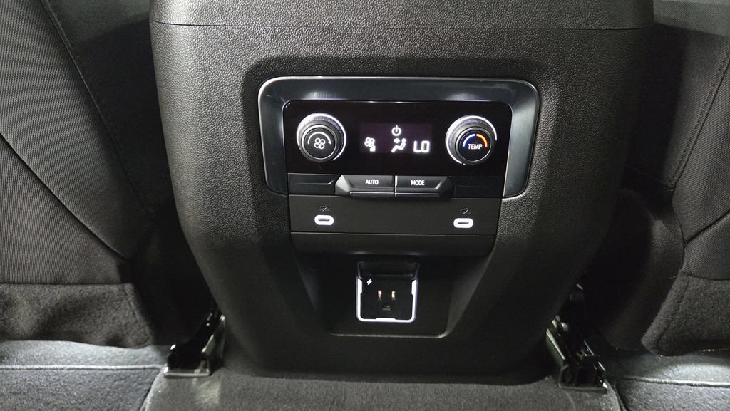 Used 2024 Chevrolet Tahoe LS w/ Driver Alert Package AWD/4WD image 18