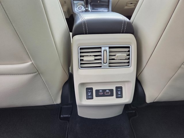 Used 2021 Nissan Maxima Platinum image 19
