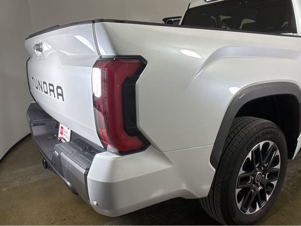 Used 2023 Toyota Tundra Limited image 16
