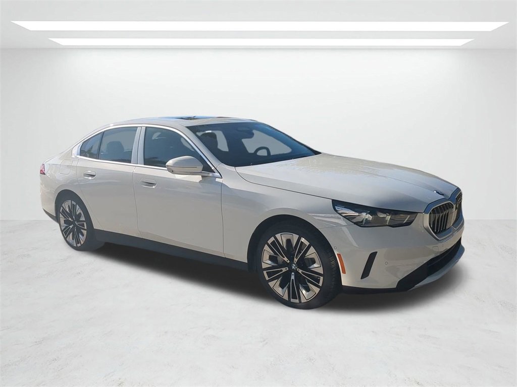 New 2026 BMW 530i xDrive 530i xDrive image 2