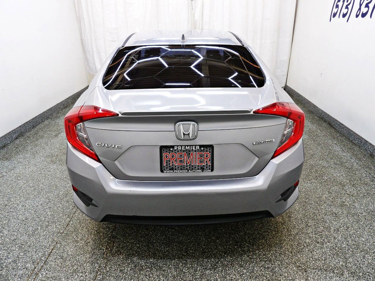 Used 2016 Honda Civic Touring image 5