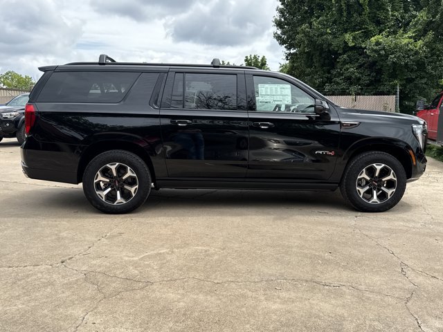 New 2026 GMC Yukon XL AT4 Ultimate w/ LPO, Floor Liner Package AWD/4WD image 2