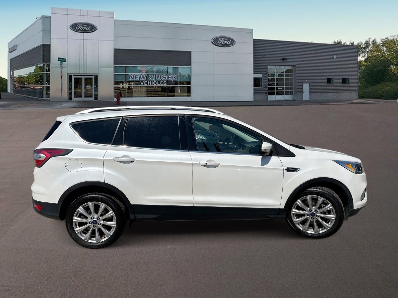 Used 2017 Ford Escape Titanium image 12