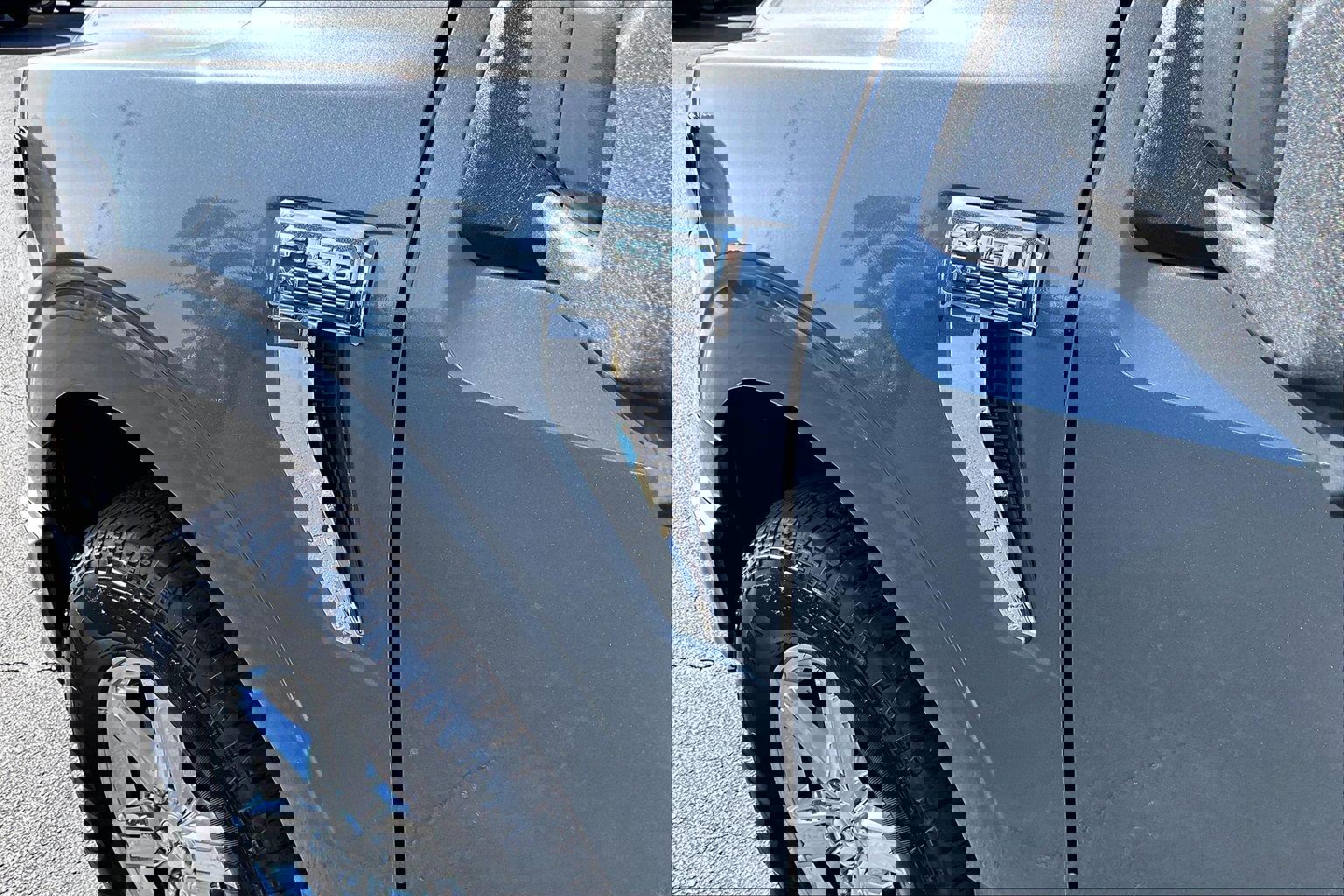 Used 2024 Ford F150 XLT w/ Mobile Office Package image 5