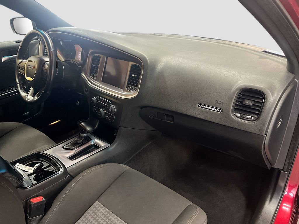 Used 2022 Dodge Charger R/T w/ Blacktop Package image 29
