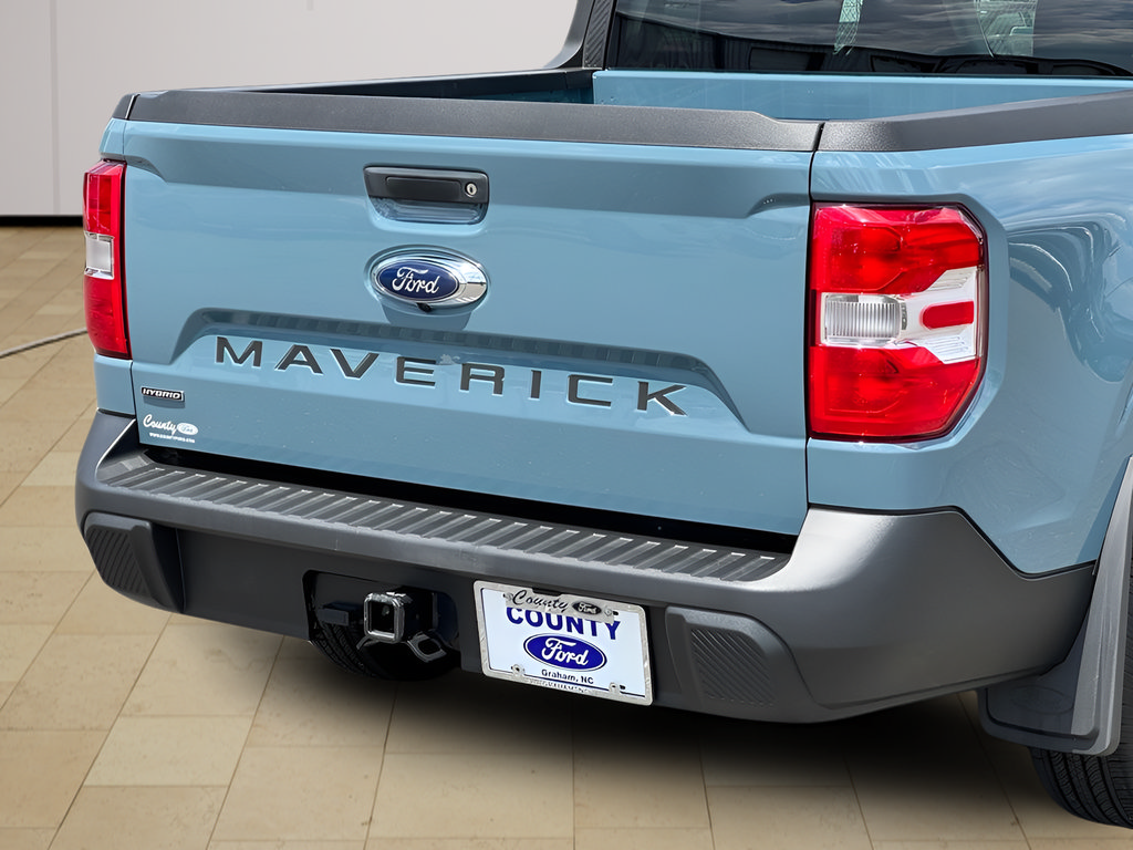 Used 2023 Ford Maverick XL FWD image 36