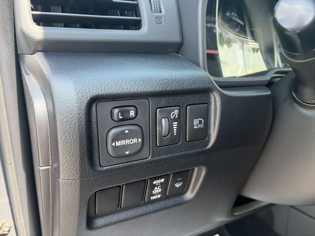 Used 2024 Toyota 4Runner TRD Off-Road Premium w/ Moonroof Package AWD/4WD image 19
