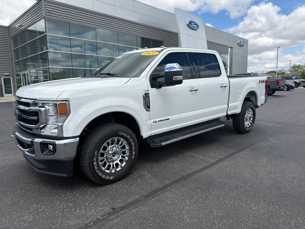 Used 2022 Ford F350 Lariat w/ Chrome Package AWD/4WD image 2