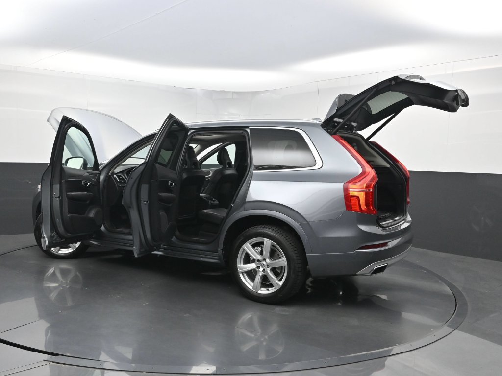 Used 2020 Volvo XC90 T6 Momentum AWD/4WD image 37