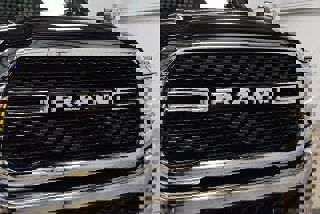 Used 2024 RAM 5500 SLT w/ Quick Order Package 2YG SLT image 5