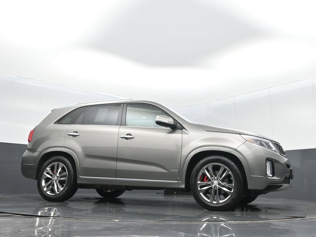 Used 2014 Kia Sorento SX image 29