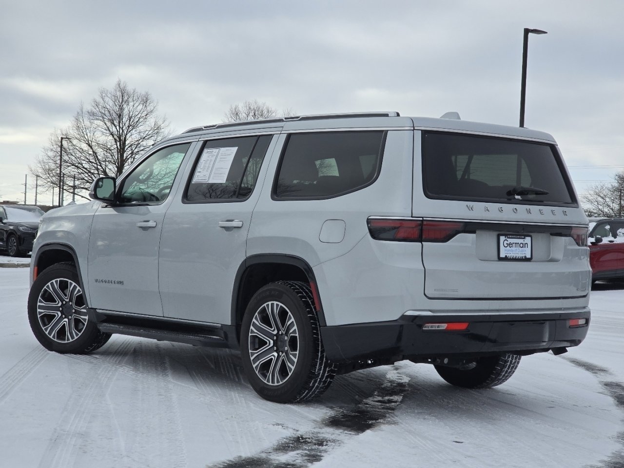 Used 2022 Jeep Wagoneer Series III w/ Flexible Seating Group image 16