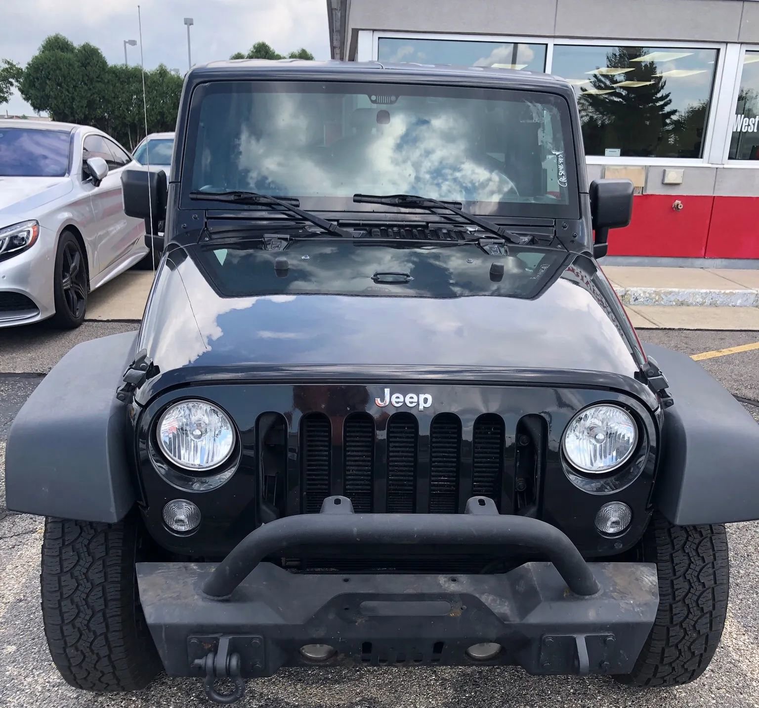 Used 2015 Jeep Wrangler Unlimited Sport w/ Mopar Black Appearance Group image 23