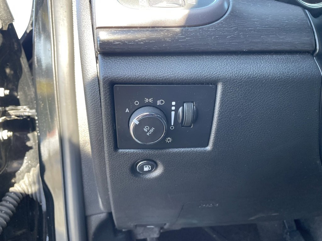 Used 2018 Jeep Grand Cherokee Laredo image 11