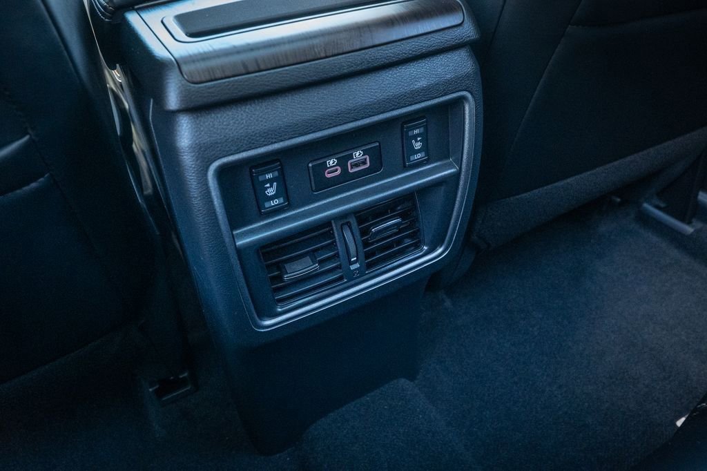 Used 2024 Nissan Murano Platinum w/ Cargo Package image 35