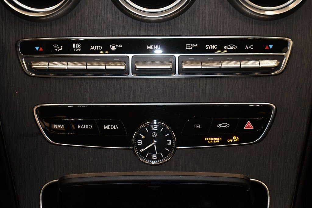 Used 2021 Mercedes-Benz C 300 4MATIC Sedan image 34