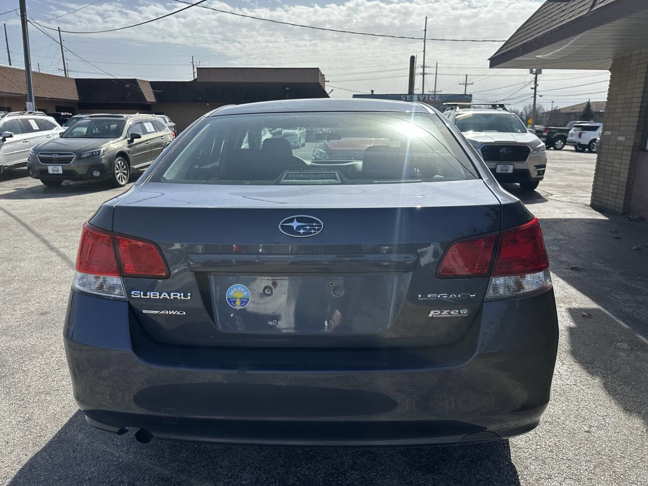 Used 2014 Subaru Legacy 2.5i w/ Alloy Wheel Package AWD/4WD image 13