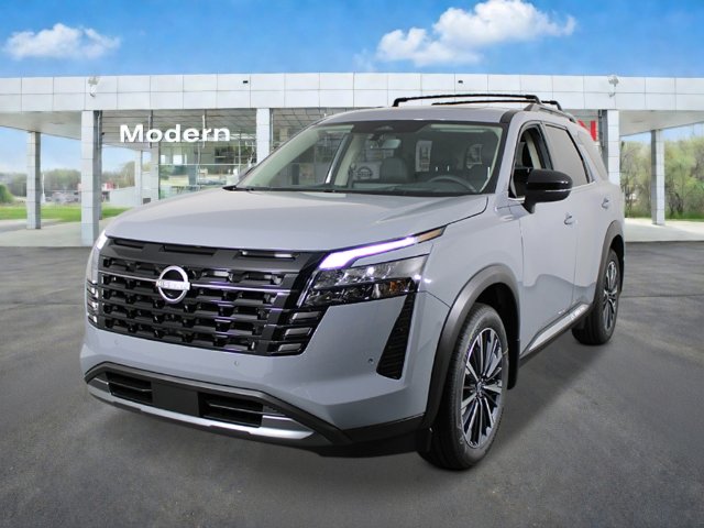 New 2026 Nissan Pathfinder Platinum w/ Cargo Package FWD image 1