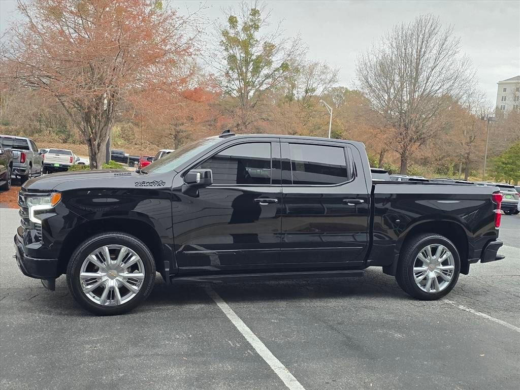 Certified 2024 Chevrolet Silverado 1500 High Country w/ Technology Package image 28