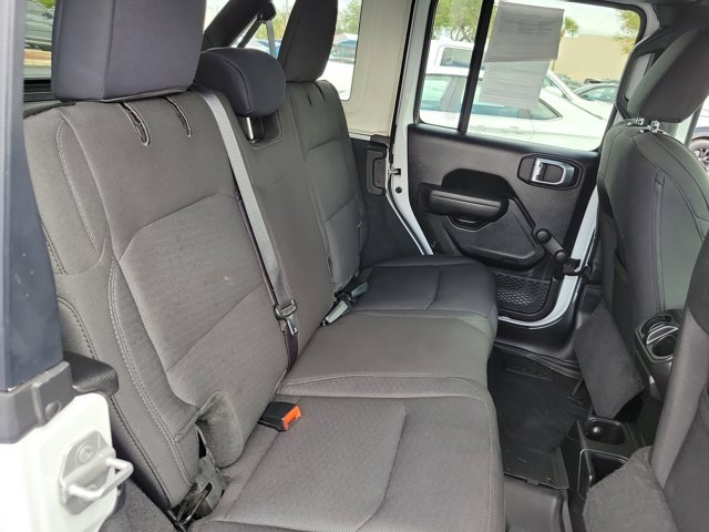 Used 2022 Jeep Wrangler Unlimited Sport image 10
