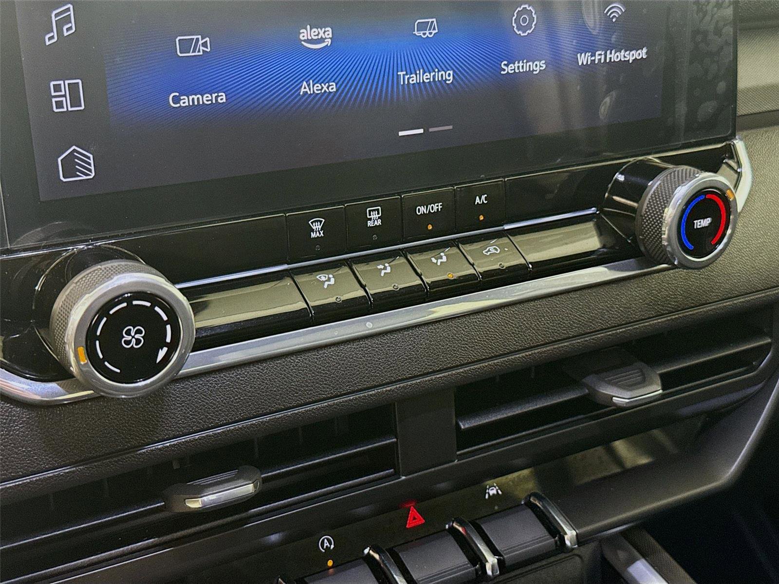 Used 2024 Chevrolet Colorado W/T w/ WT Convenience Package II image 16