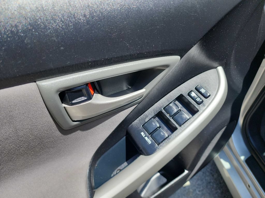 Used 2012 Toyota Prius Two FWD image 11