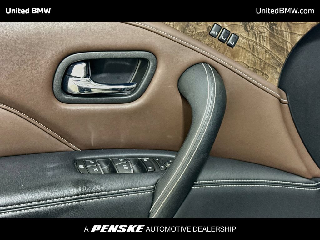 Used 2023 INFINITI QX80 Premium Select w/ Cargo Package RWD image 10