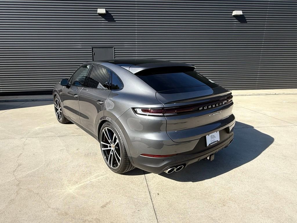 Used 2026 Porsche Cayenne S image 7