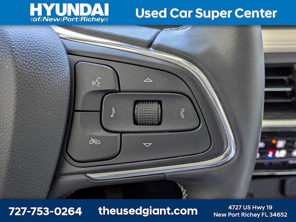Used 2024 Buick Encore GX Avenir w/ Avenir Convenience Package AWD/4WD image 36