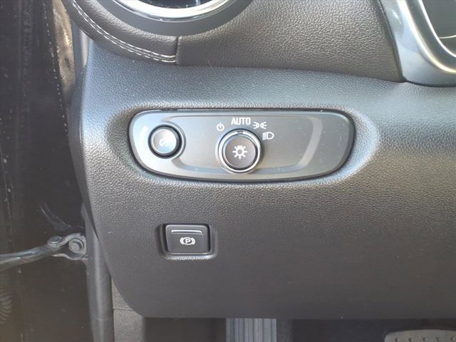 Used 2023 Chevrolet Blazer LT w/ Driver Confidence Package image 22