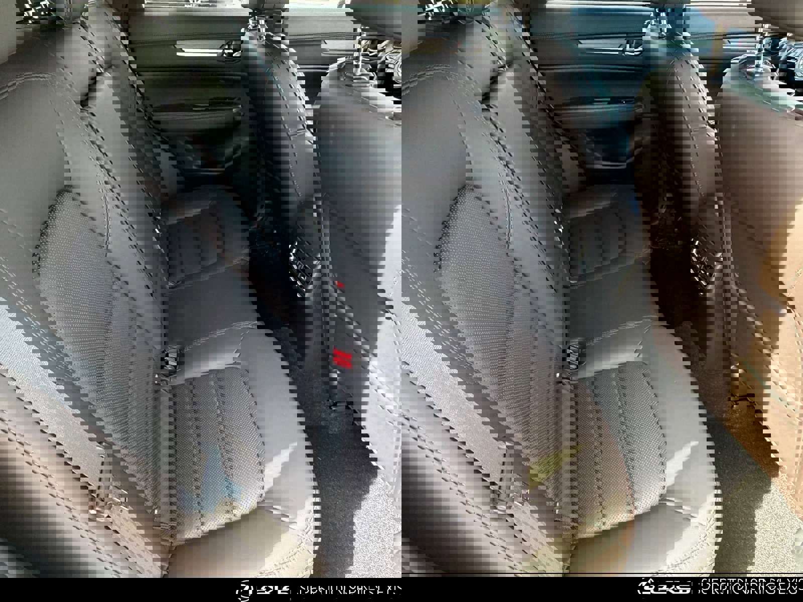 Used 2020 MAZDA CX-5 Signature image 13