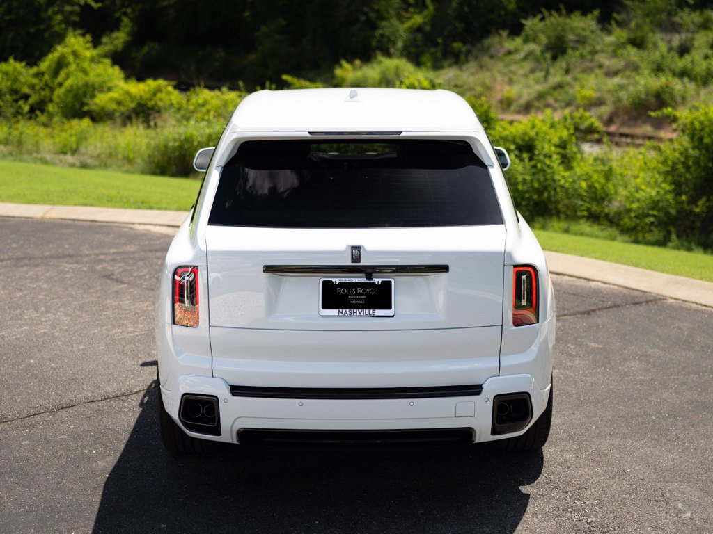 New 2027 Rolls-Royce Cullinan Black Badge AWD/4WD image 8