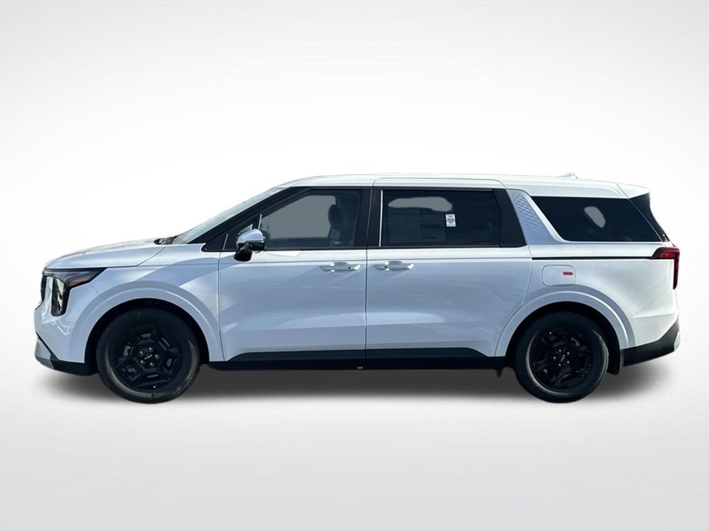 New 2026 Kia Carnival FWD image 2