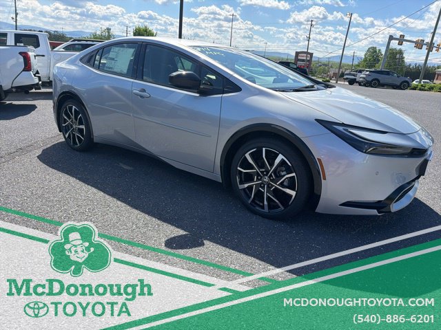 New 2026 Toyota Prius Plug-In Hybrid FWD image 9
