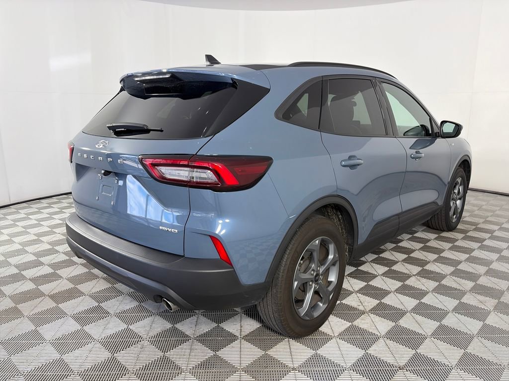 Used 2025 Ford Escape ST-Line Select AWD/4WD image 7