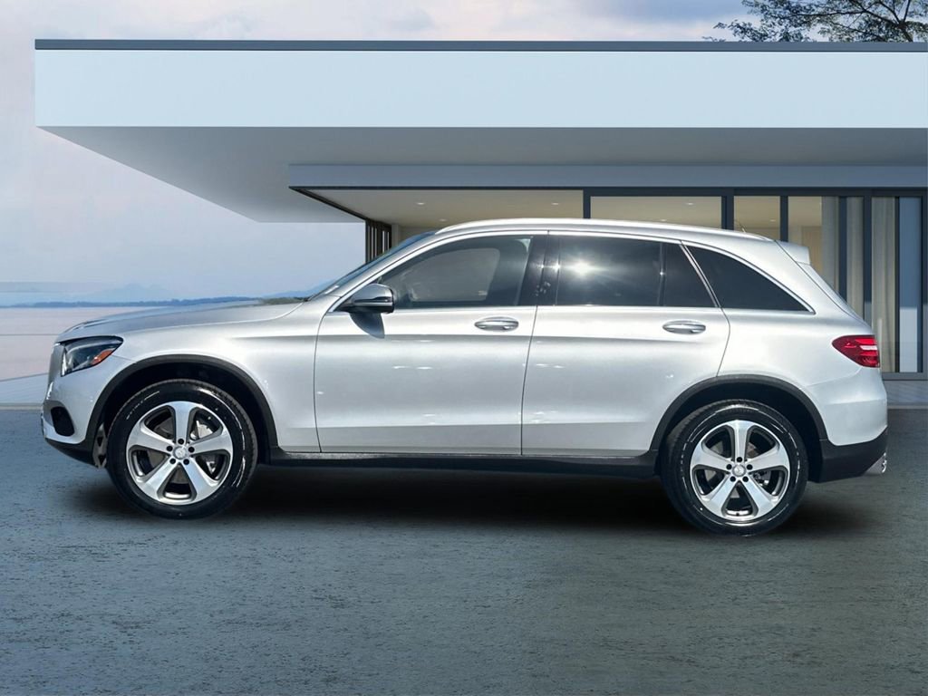 Used 2017 Mercedes-Benz GLC 300 image 7