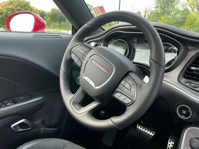 Used 2017 Dodge Challenger R/T Scat Pack RWD image 17