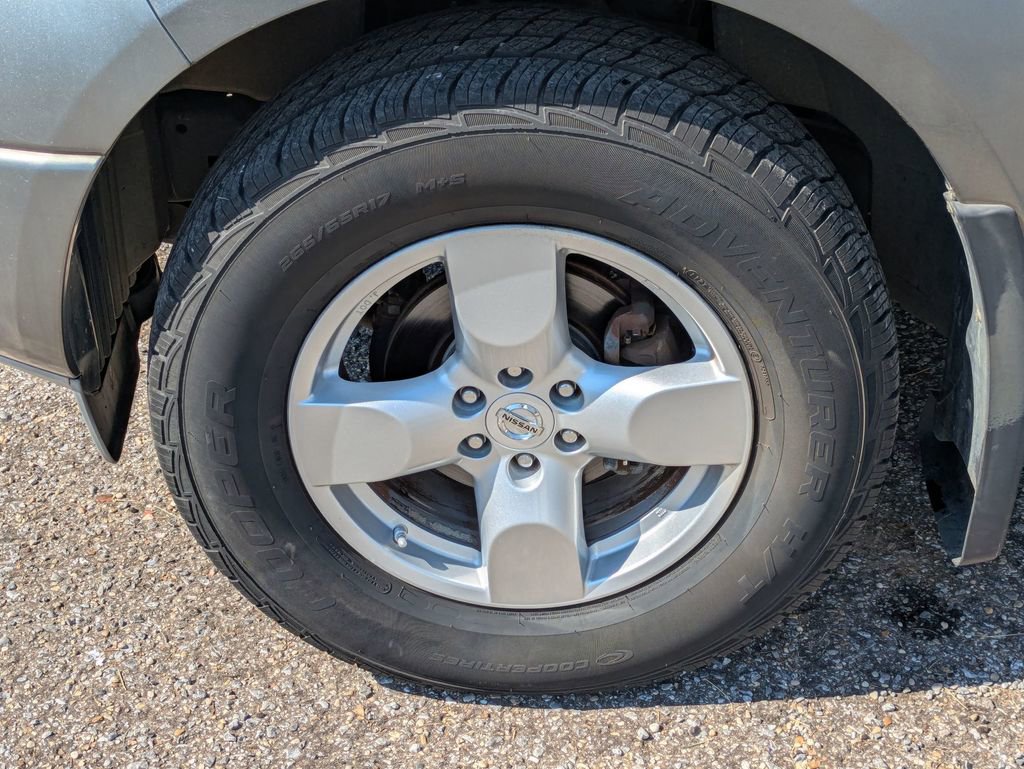 Used 2006 Nissan Frontier LE w/ (H01) Rockford Fosgate Pkg image 12