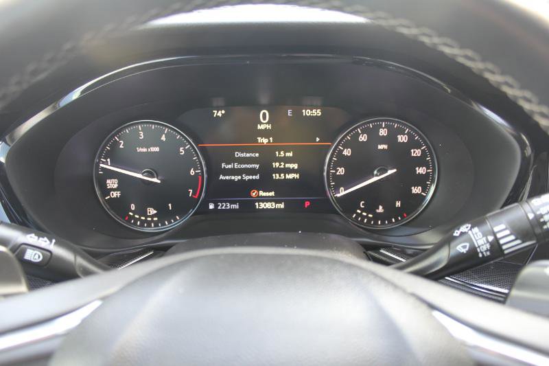 Used 2023 Buick Envision Essence image 27