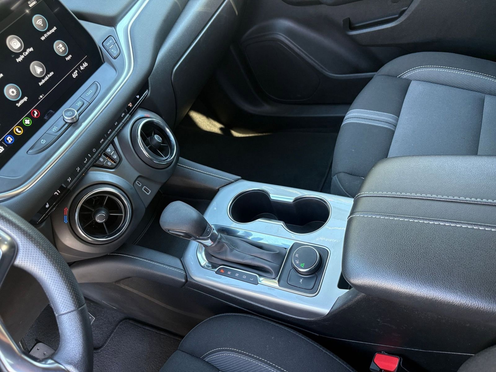 Used 2025 Chevrolet Blazer LT image 43