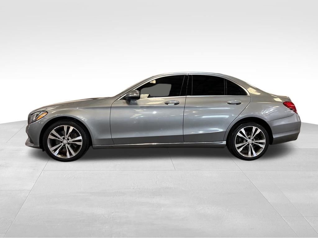 Used 2015 Mercedes-Benz C 300 4MATIC Sedan video 2