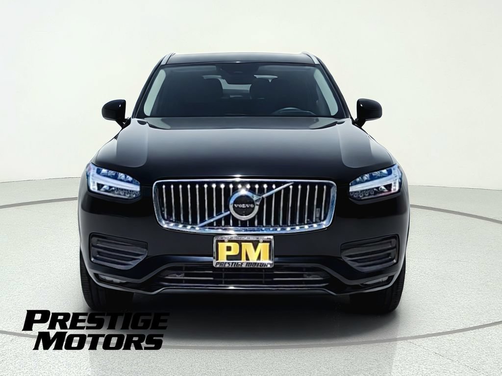 Used 2020 Volvo XC90 T6 Momentum AWD/4WD image 2