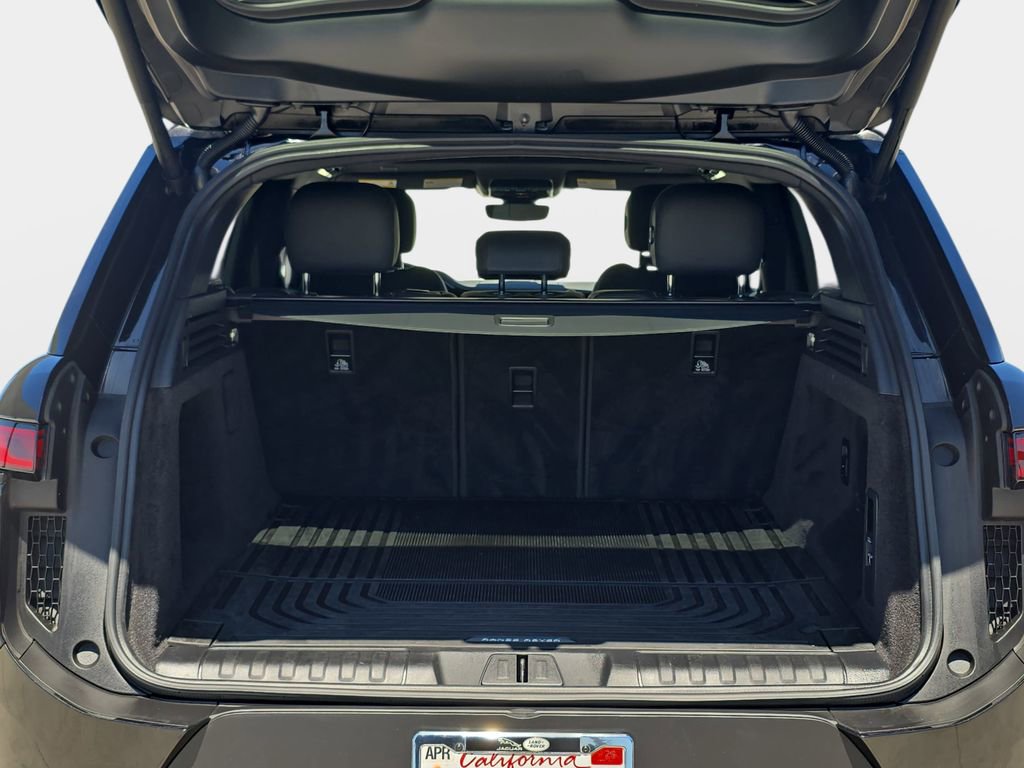Certified 2025 Land Rover Range Rover Sport S image 12