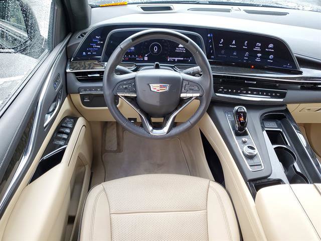 Certified 2024 Cadillac Escalade Premium Luxury AWD/4WD image 68