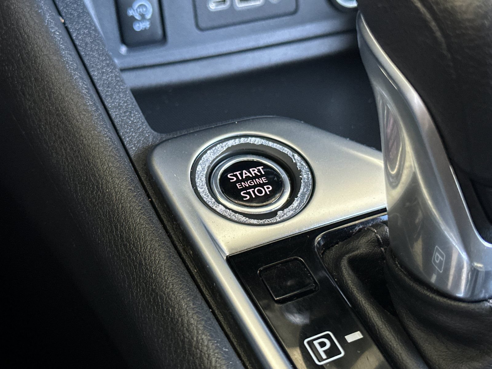 Used 2025 Nissan Sentra SV FWD image 19