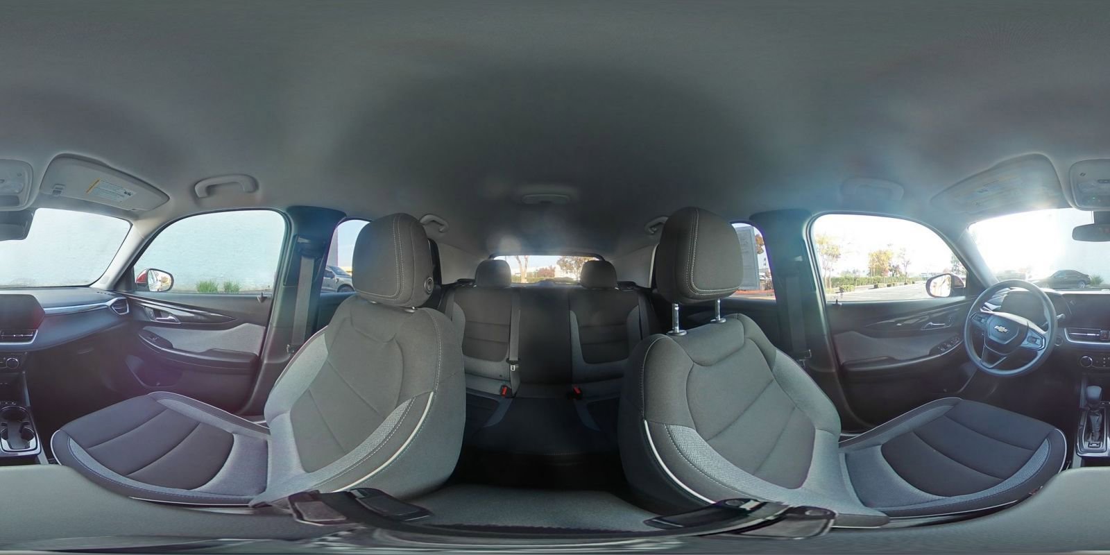 Used 2025 Chevrolet TrailBlazer LT image 40