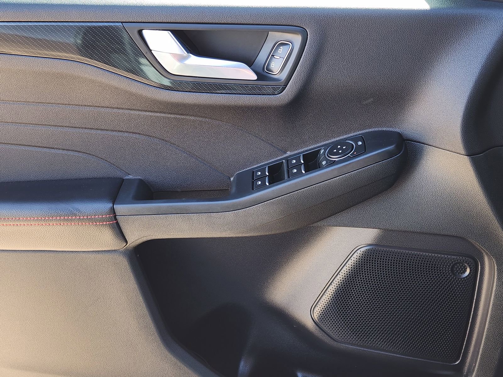 Used 2023 Ford Escape ST-Line w/ Tech Pack #1 image 26