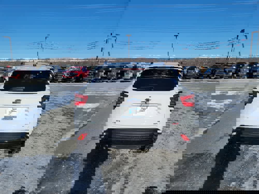 Used 2026 Chevrolet Trax RS image 4