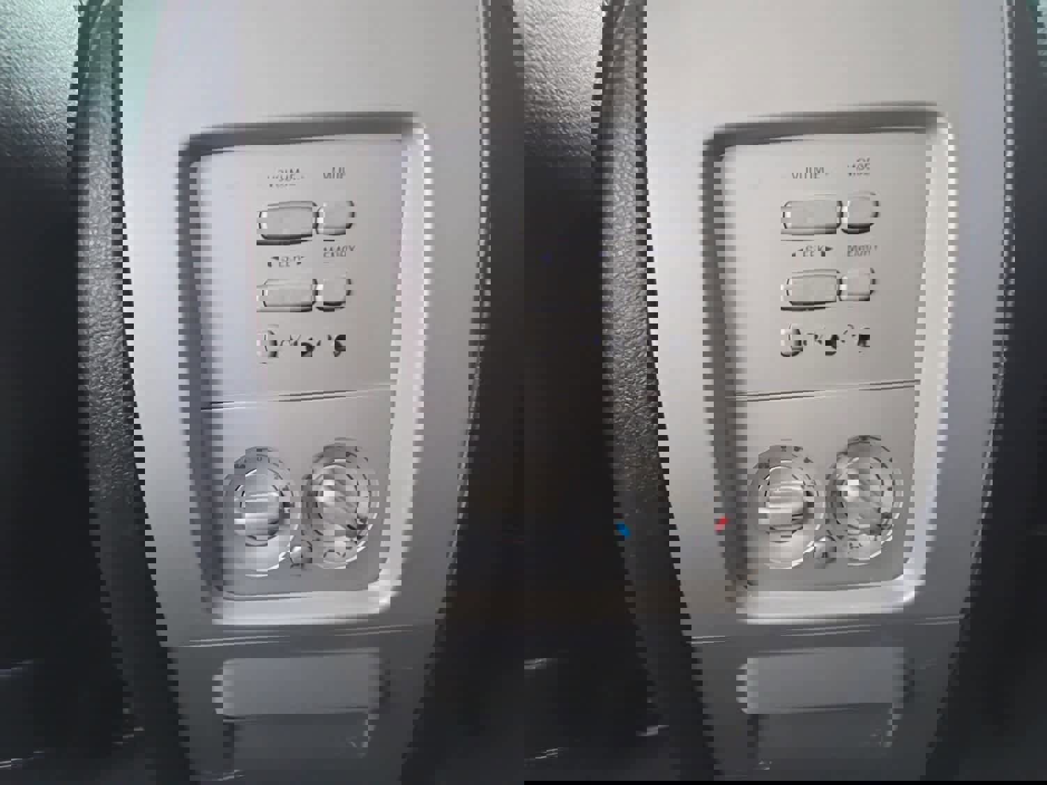 Used 2003 Lincoln Navigator Luxury image 15